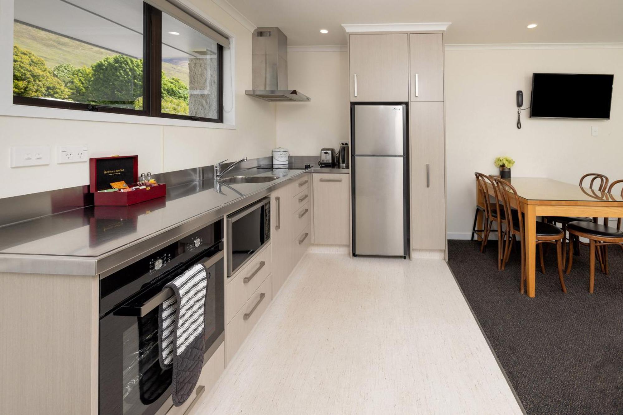 Wanaka Top 10 Holiday Park Exterior foto