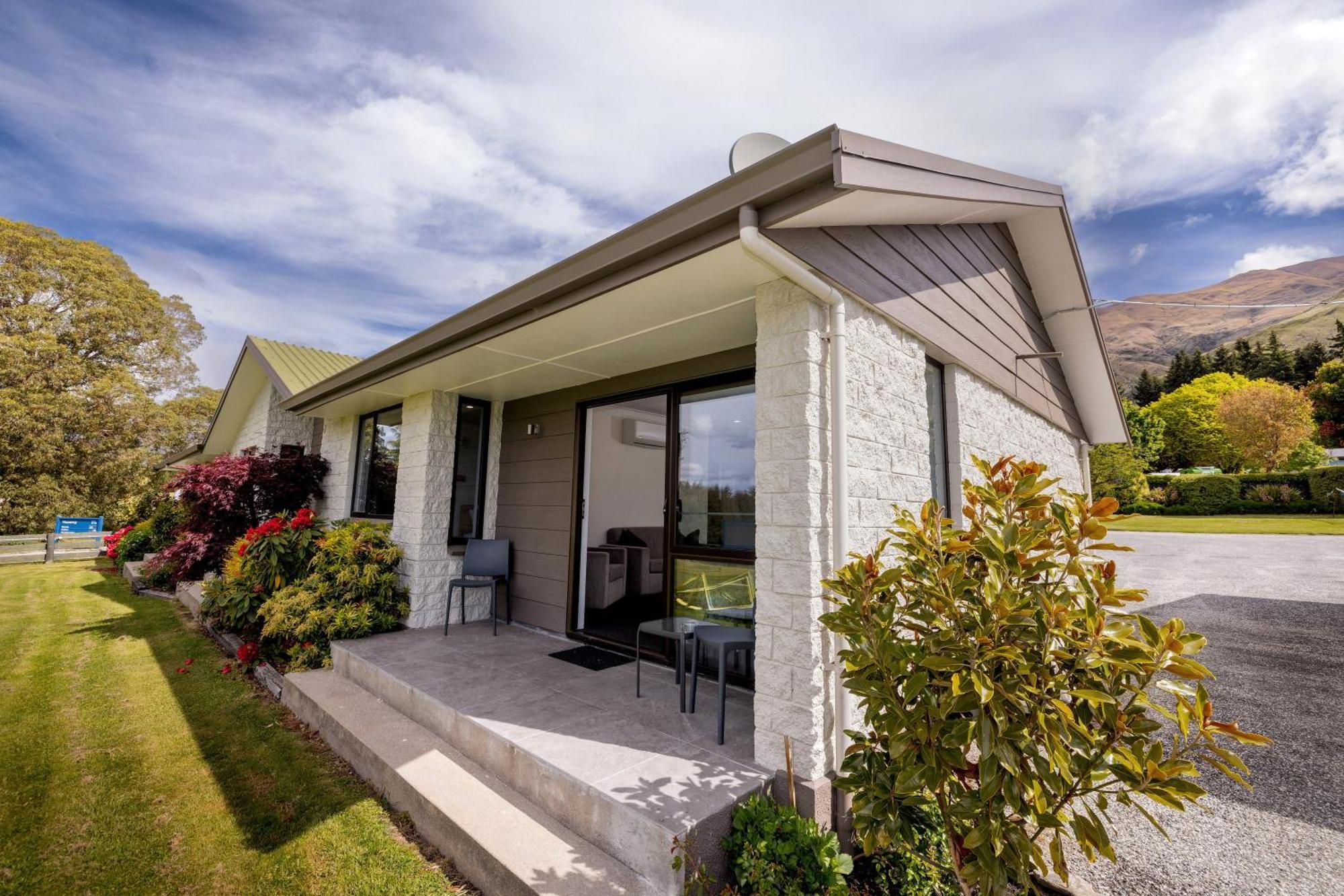 Wanaka Top 10 Holiday Park Exterior foto