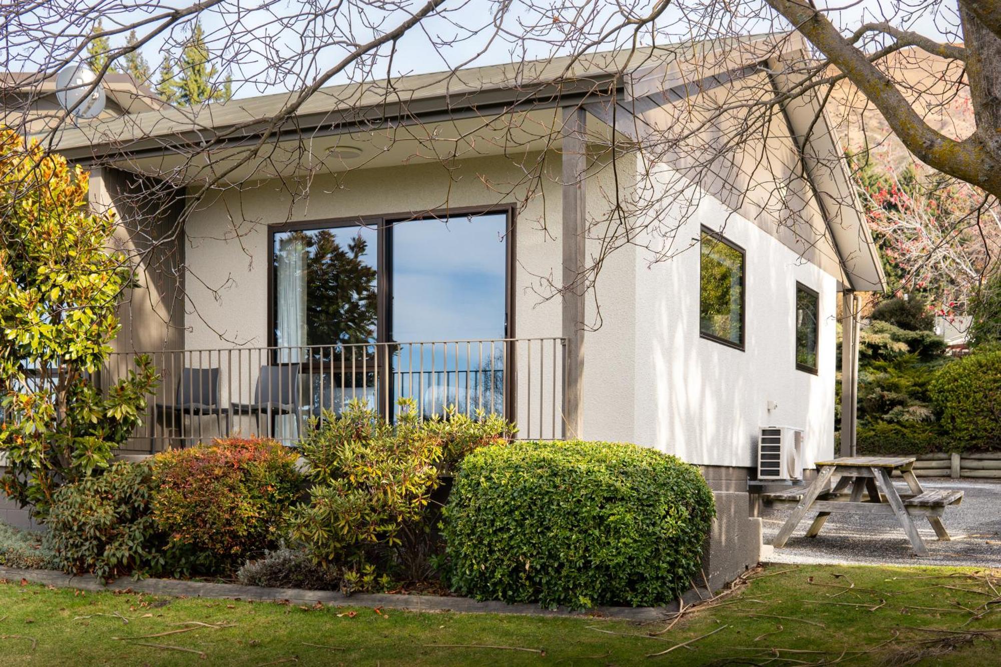 Wanaka Top 10 Holiday Park Exterior foto