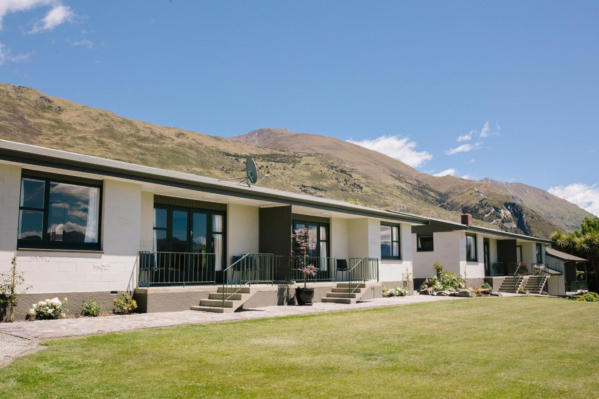 Wanaka Top 10 Holiday Park Exterior foto